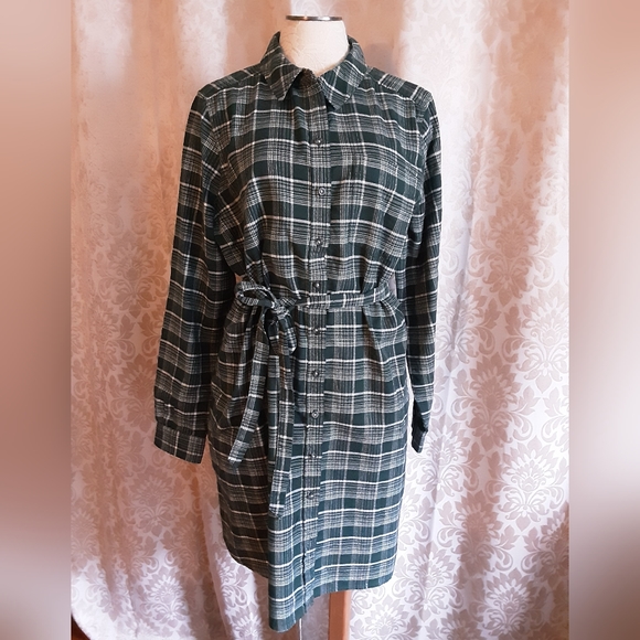 NWOT Plaid Dress - Picture 1 of 9